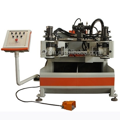 खरीदें पीतल और लौह मिश्र धातु के लिए 380V 5.5KW गुरुत्वाकर्षण मर डाई कास्टिंग मशीन ऑनलाइन निर्माण