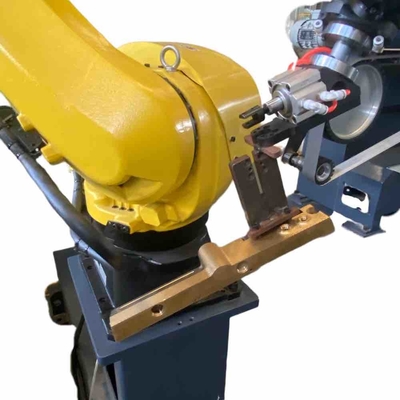 FANUC रोबोट पीसने और चमकाने की मशीन 1 वर्ष की वारंटी के साथ